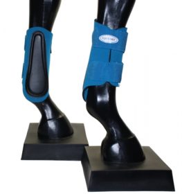 TACK Reitsport. Sie lieben den Pferdesport? Wir auch! Darum bieten wir Ihnen Top Reitsportbedarf für Reiter, Pferd und Reitstall, denn Reitsport verbindet.