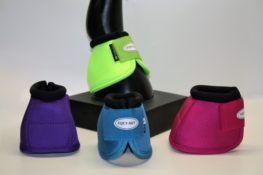 TACK Reitsport. Sie lieben den Pferdesport? Wir auch! Darum bieten wir Ihnen Top Reitsportbedarf für Reiter, Pferd und Reitstall, denn Reitsport verbindet.