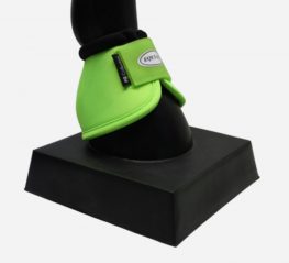 TACK Reitsport. Sie lieben den Pferdesport? Wir auch! Darum bieten wir Ihnen Top Reitsportbedarf für Reiter, Pferd und Reitstall, denn Reitsport verbindet.