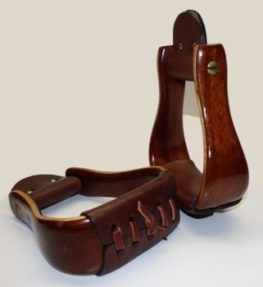 TACK Reitsport. Sie lieben den Pferdesport? Wir auch! Darum bieten wir Ihnen Top Reitsportbedarf für Reiter, Pferd und Reitstall, denn Reitsport verbindet.