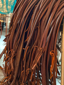 TACK Reitsport. Sie lieben den Pferdesport? Wir auch! Darum bieten wir Ihnen Top Reitsportbedarf für Reiter, Pferd und Reitstall, denn Reitsport verbindet.