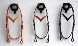 TACK Reitsport. Sie lieben den Pferdesport? Wir auch! Darum bieten wir Ihnen Top Reitsportbedarf für Reiter, Pferd und Reitstall, denn Reitsport verbindet.