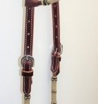 TACK Reitsport. Sie lieben den Pferdesport? Wir auch! Darum bieten wir Ihnen Top Reitsportbedarf für Reiter, Pferd und Reitstall, denn Reitsport verbindet.