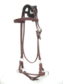 TACK Reitsport. Sie lieben den Pferdesport? Wir auch! Darum bieten wir Ihnen Top Reitsportbedarf für Reiter, Pferd und Reitstall, denn Reitsport verbindet.